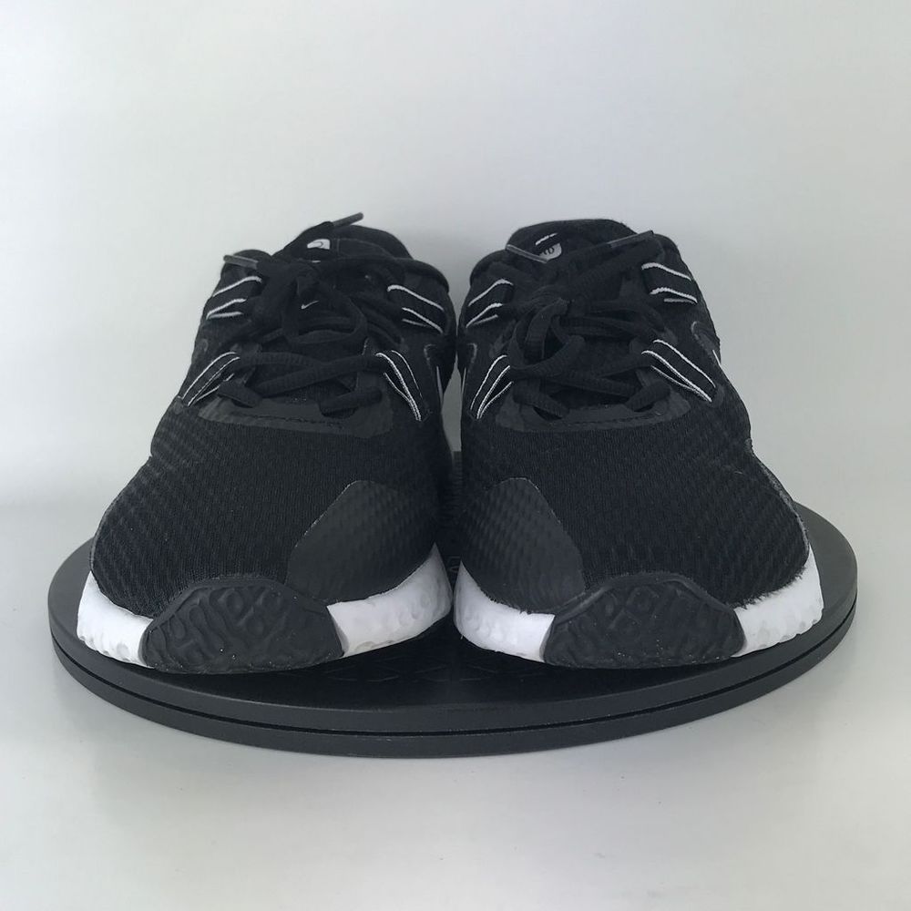Nike Renew Retaliation 2 Black/White Athletic Shoes CK5074-001 Men's Size 14 - Picture 2 of 11